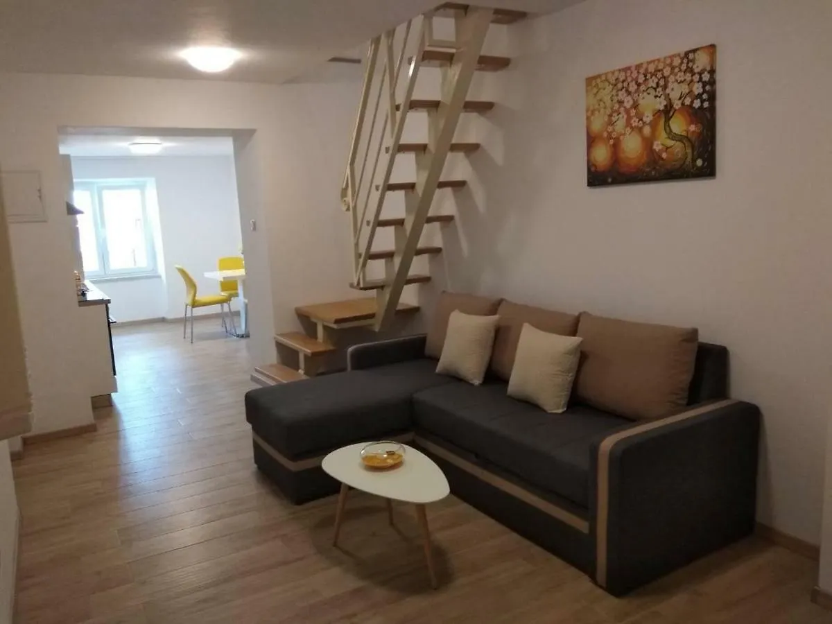 Appartamento Apartman Laura Pola