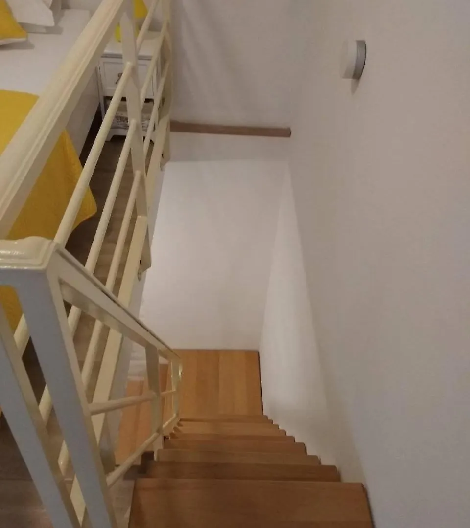 Apartment Apartman Laura Pula
